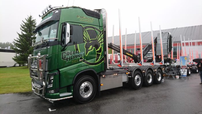 Tukkiauto_P.Makela_PowerTruckShow_2016